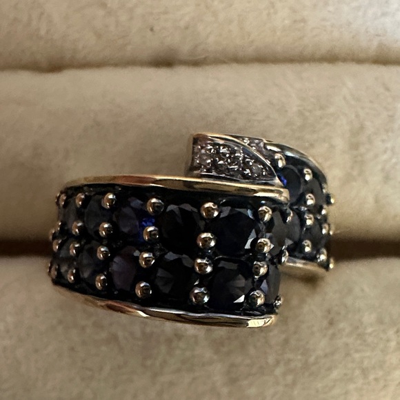 Sapphire Bypass Ring - Picture 5 of 9